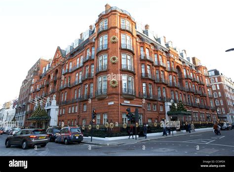 Claridges Luxury Mayfair Hotel London England Uk United Kingdom Stock