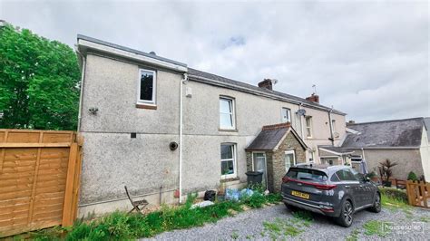 3 Bed End Terrace House For Sale In Cwmamman Road Glanamman Ammanford