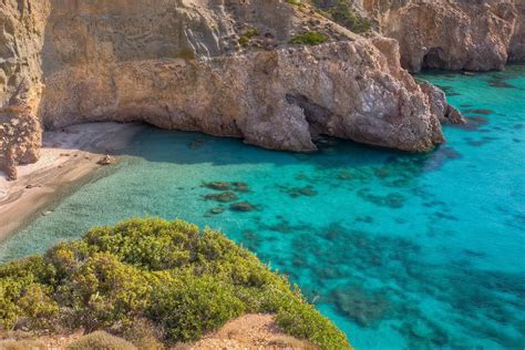 Έκτακτη ανακοίνωση για την παράσταση «δωμάτια θαυμάτων: Μήλος - TravelMagic