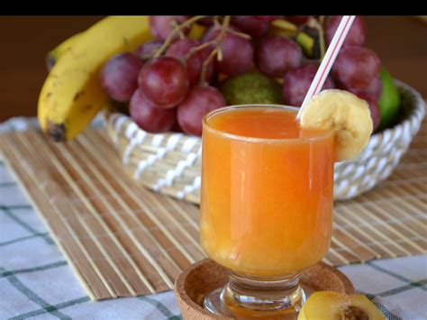 Orange Banana And Grape Smoothie Recipe And Nutrition Eat This Much
