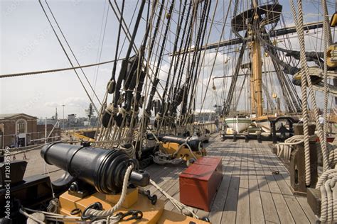 Hms Victory Top Deck Historic Naval Dockyard Portsmouth Foto De Stock