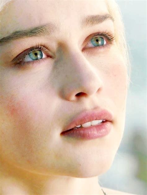 Daenerys Targaryen Game Of Thrones Emilia Clarke Emilia Clarke