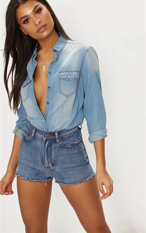 Light Wash Denim Shirt Prettylittlething Ca