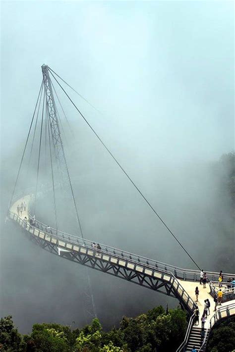 ≡ The 10 Most Terrifyingly Amazing Bridges In The World Brain Berries