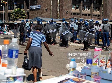 Harare Central Police Station Stock Fotos Und Bilder Getty Images