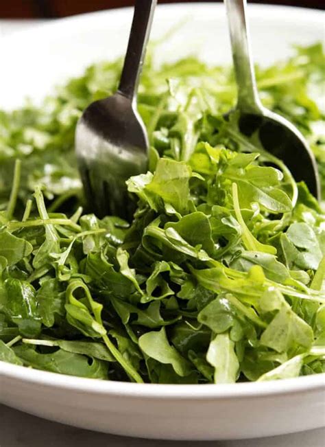 Easy Arugula Salad Make In 10 Minutes Pinch And Swirl