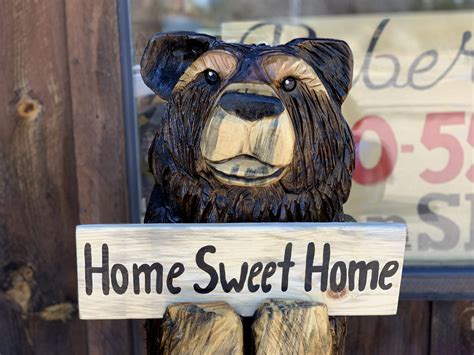 2ft Wooden Bear With Welcome Sign Chainsaw Carving The Wood Carvers