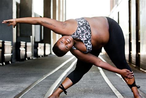 Meet Jessamyn Stanley The Plus Size Yoga Star Giving New Meaning To Body Positivity Brit Co