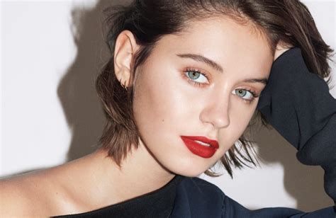 A New Burberry Beauty Iris Law Fronts New Lip Velvet Line Duty Free