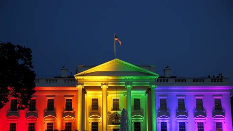 Obama Turns White House Into Rainbow