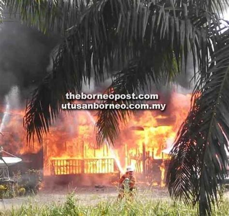 Sebelum berangkat kerja, dia mencari penghasilan tambahan, berjualan kue di sekolah. Remaja OKU rentung | Utusan Borneo Online