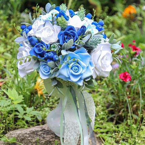 wedding flowers bouquet blue