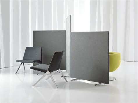Teknion Lite Wall Lightweight Partition System Using Strong Magnets