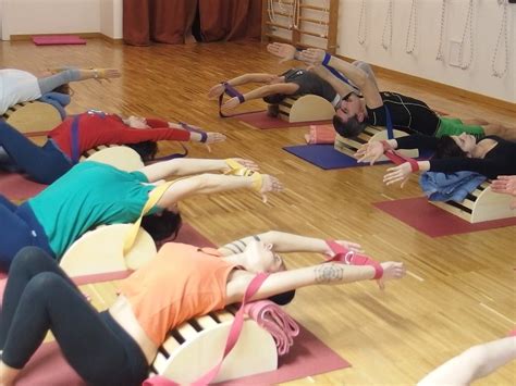 Supine Back Arch Yoga Poses Advanced Yoga Poses Partner Yoga Poses