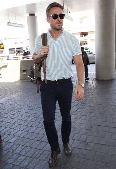 Ryan Gosling 23 Looks Para Se Inspirar El Hombre Mens Smart Casual Outfits Blazer Outfits