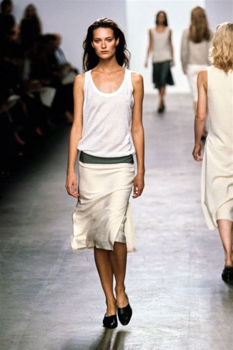 Calvin Klein Collection Spring 1999 Ready To Wear Fashion Show