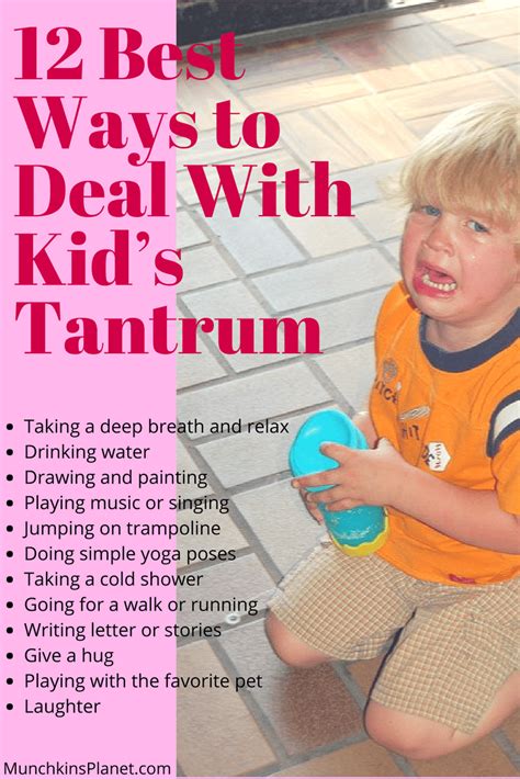 Best Ways To Deal With Kid S Tantrum Munchkins Planet