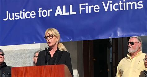 Erin Brockovich Urges California To Stop Pgande Bankruptcy Huffpost