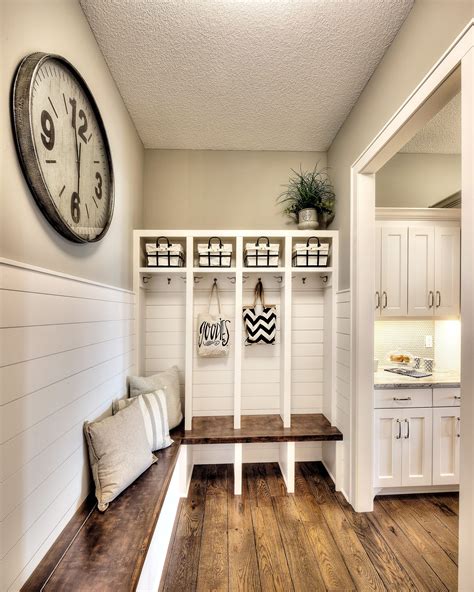 Beautiful And Functional This Mudroom Has Amazing Modernfarmhouse