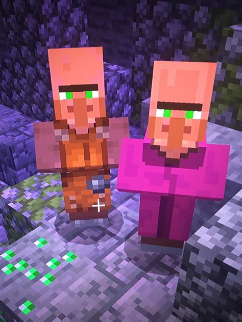 Somehow I Found Old Villagers In Bedrock Rminecraft