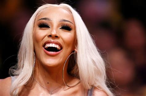 Doja Cat Snoop Dogg Bad Bunny And More Stars Set To Throw The Ultimate