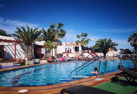 Bungalows Castillo Club Lake In Caleta De Fuste Fuerteventura Loveholidays