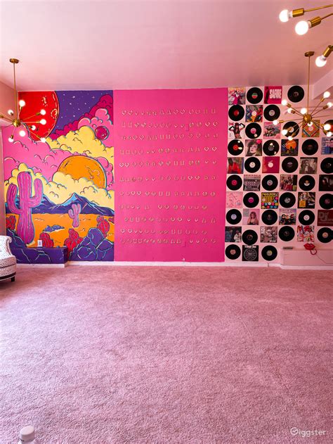 Modern All Pink Content Studio and Event Space | Rent this location on