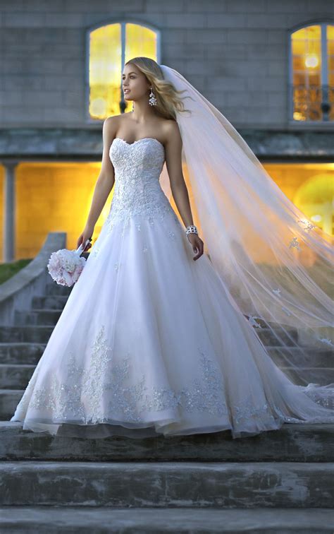 lace bridal gown by stella york wedding dresses wedding dresses 2014 dream wedding dresses