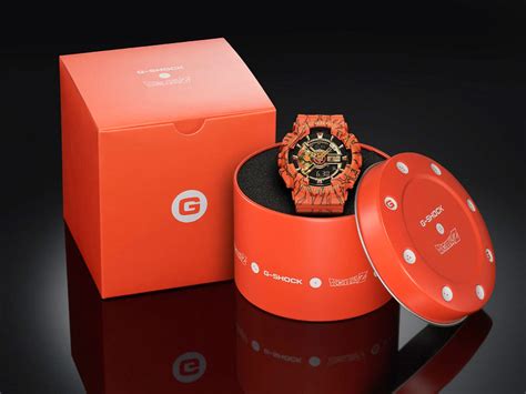 The dragon ball z x g shock is covered with shocking orange and gold color. Here Are Two Casio G-Shock Watches For Dedicated Fans Of Anime And Manga | SHOUTS