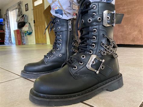 demonia bolt 250 ankle boots black vegan leather demonia cult