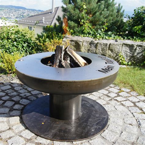 Sie können das genaue design und die art des glases wählen. gartengrill metall, gartengrill corten, feuerstelle