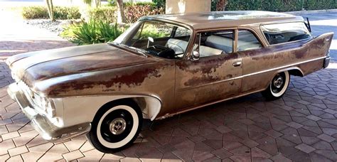 Two Door Wagon 1960 Plymouth Suburban Plymouth Cars Plymouth