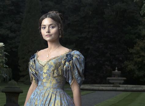 First Picture Jenna Coleman In Itvs Victoria Seenit