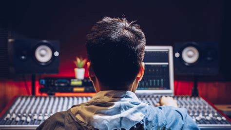 the complete guide to learning music production