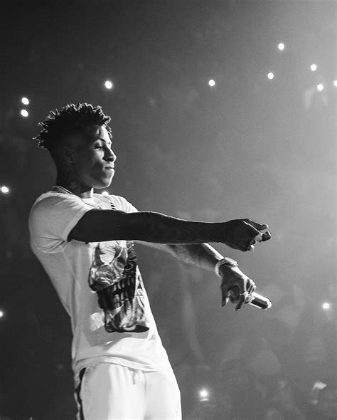 Animated shotta flow 2 gif by nle choppa. Pin by Myana on NBA youngboy in 2020 | Rapper outfits ...