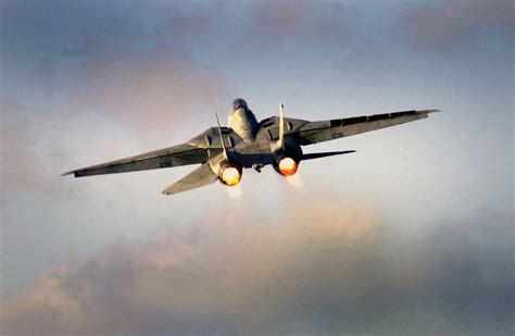 F 14 Tomcat Savaş Uçağı Resimleri ~ Savaş Uçakları