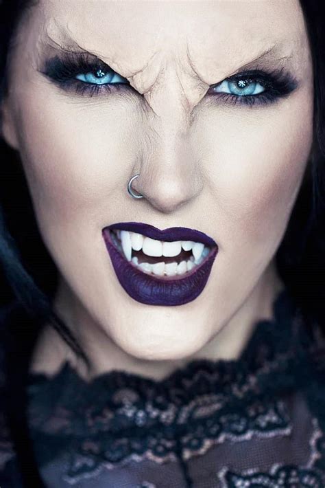 20 Best Vampire Makeup Tutorials For Halloween 2021 How To 44 Off