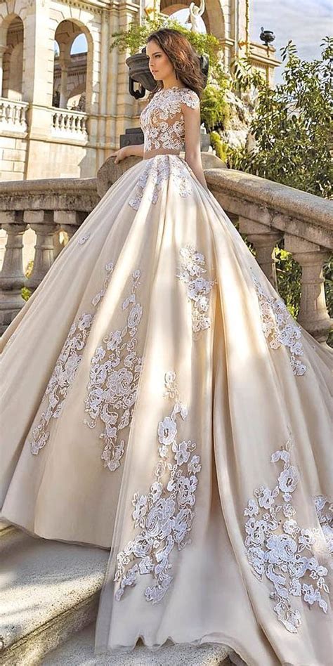 Gorgeous Floral Applique Wedding Dresses Trend For Charming Ball Gown
