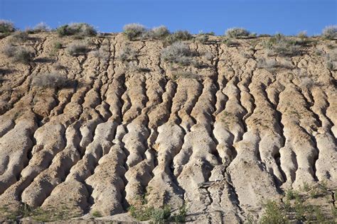 Badlands erosion in unconsolidated sediment, CA - Geology Pics