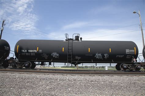 Feds Delay Final Rules For Oil Tank Cars Stateimpact Pennsylvania