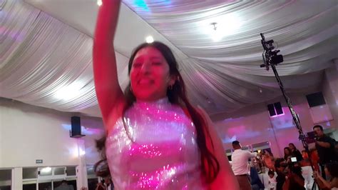 Baile Loco Con Tíos De La Xv Youtube