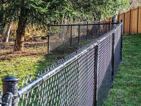 Buy chain link fencing and get the best deals at the lowest prices on ebay! Benefits of Installing a Chain Link Fence - Martin Fence Co.
