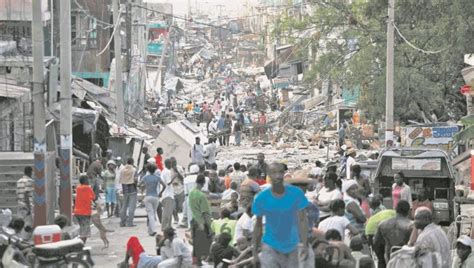 El primer ministro haitiano, ariel henry, reveló que el movimiento provocó varias pérdidas de vidas humanas y materiales en el país más pobre de américa. 2010: escombros y muerte en Haití por terremoto - Prensa Libre