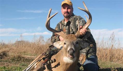 South Dakota Archery Whitetail Hunts Northern Plains Outfitters