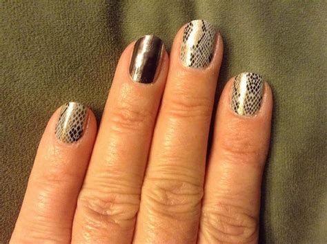 Jamberry Nails Wraps Shown Here Are Metallic Chrome Silver And Snakeskin