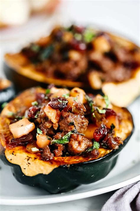 May also stuff the sausage into casings if you desire to make 20 links. Sausage and Apple Stuffed Acorn Squash (Whole30, Plaeo ...