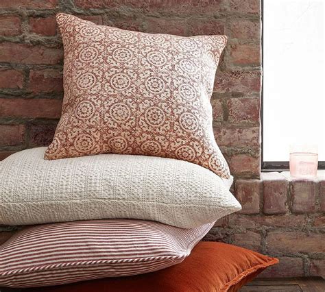 Set/ 2 pottery barn pillow covers. Medallion Print Pillow Cover | Pottery Barn AU