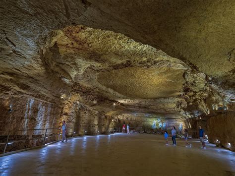 Largest Cavern In Texas Excavates New Tour For Explorers In San Antonio