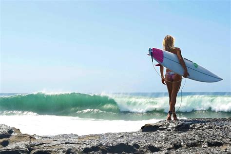 The 5 Best Female Surfers Mondo Surf Village