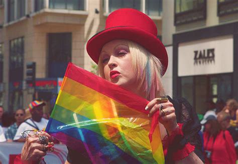 Pin By Lori On LGBTerrific Cyndi Lauper Singer Lgbt